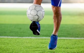 Controlling balls in the air with a good first touch Controlling balls in the air with a good first touch