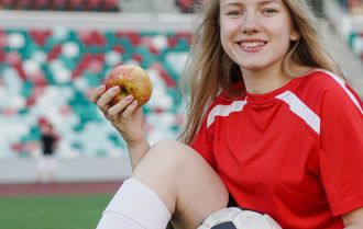 Eating for female soccer players