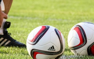 One touch passing and receiving