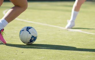 Passing with movement to receive