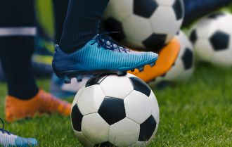 Passing and movement with good control