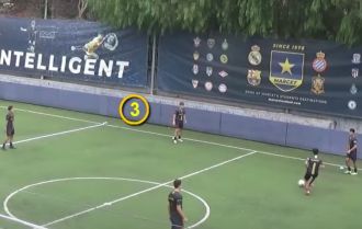 Hexagonal passing game