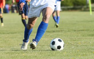 Dribbling at speed and combining quick passing