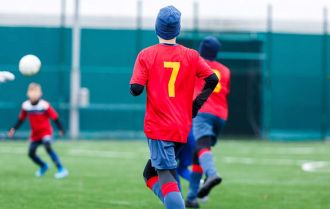 Passing between defenders