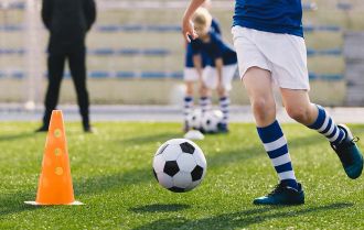 Players passing one touch