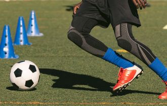 Players turn on the pitch to move in a different direction