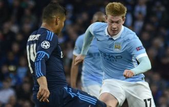 Passing to reach a target