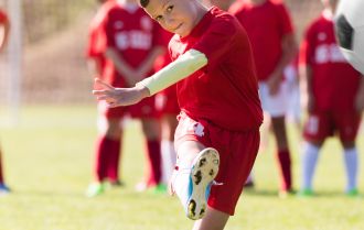 Hit Key Players With Passing 