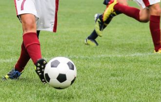 Teams working a number of ways to play the ball forward through midfield