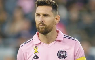 Messi is the best dribbler of a ball