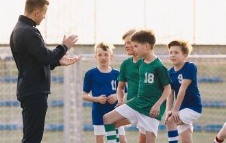 Players winning the ball and transition into attack
