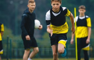 Support attacking play with underlapping runs