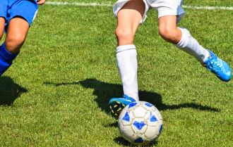 Close out space in defensive midfield to set up counter attacks Close out space in defensive midfield to set up counter attacks