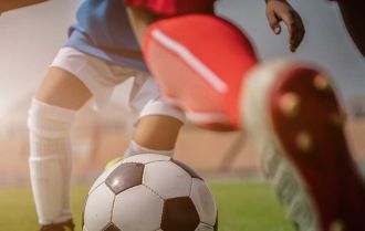 Attacking build up play