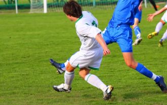 Playing through midfield to a striker